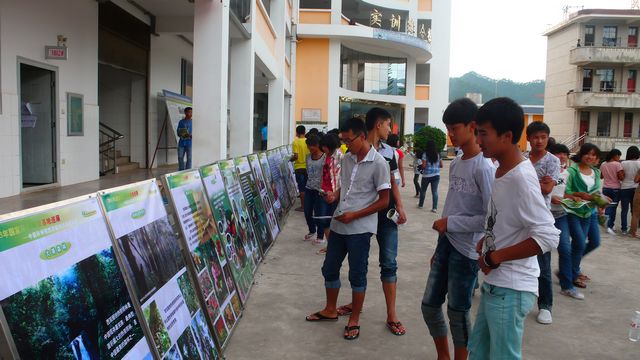 Itinerant exhibition “Forests and Human Life” under way