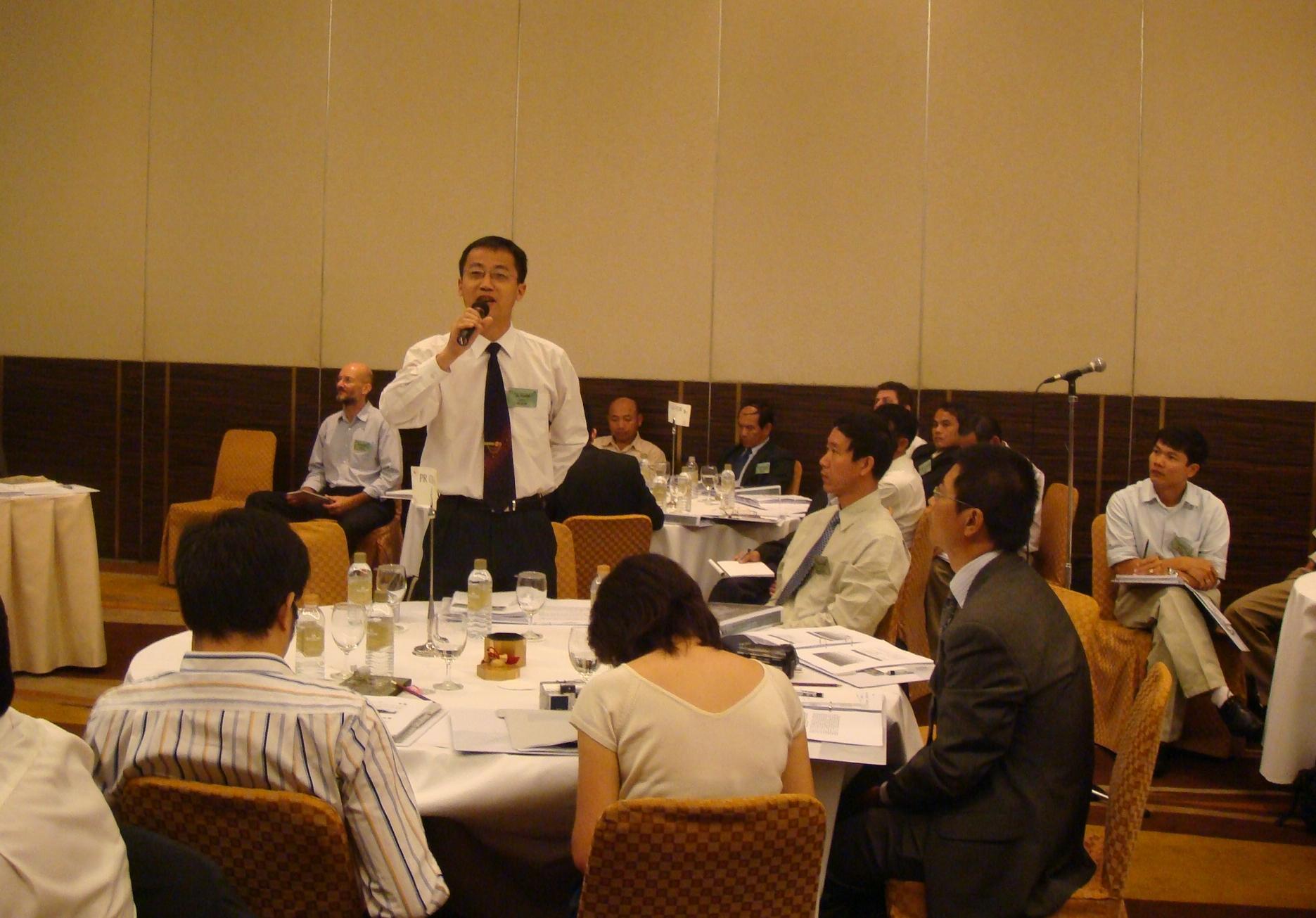 Dr. Hu Huabin answering questions during Q-A period