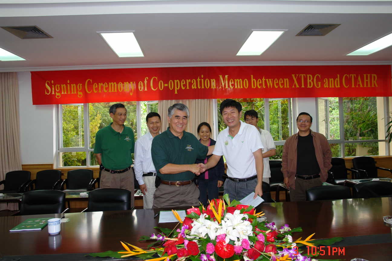 MOU signed between XTBG and University of Hawaii