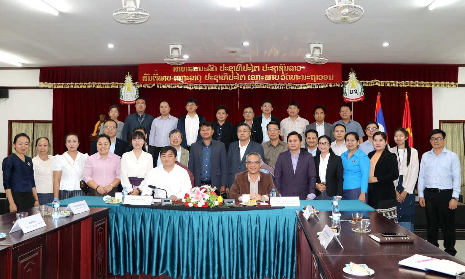 XTBG advances plant biodiversity cooperation with Laos